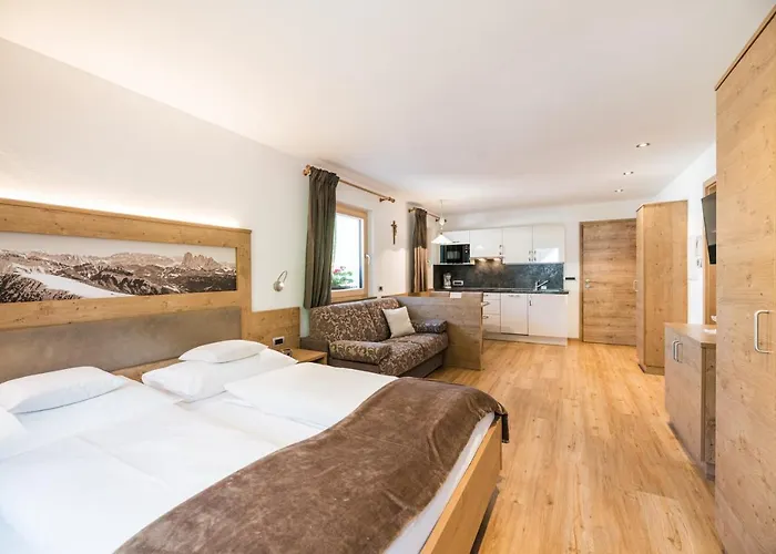 Apartments Sosaslong